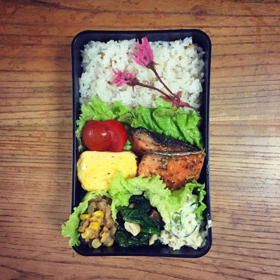 12 April 2017
#lunchbox #lunch #お弁当