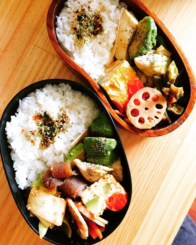 今日のおべんとう♡

#お弁当#お花見#ランチ#アボカド