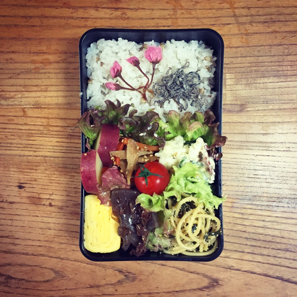 14 April 2017
#lunchbox #lunch #お弁当