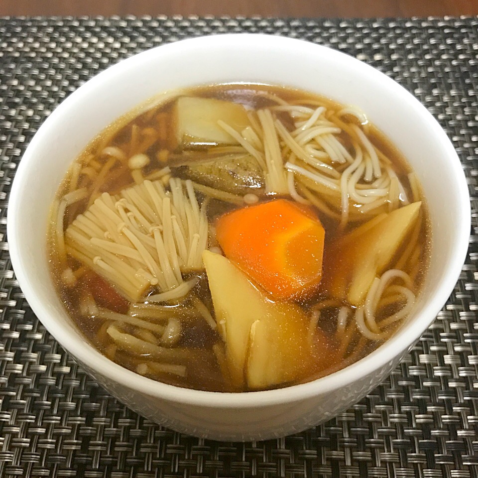 白石温麺（野菜の煮物のせ） #晩ごはん #単身赴任飯