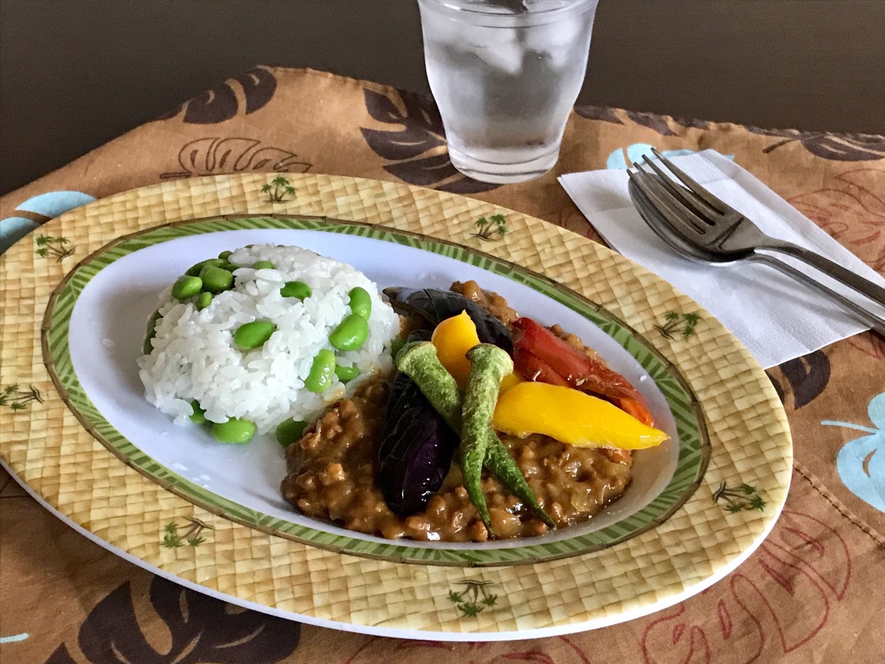 夏野菜たっぷり★だいずミートカレー?