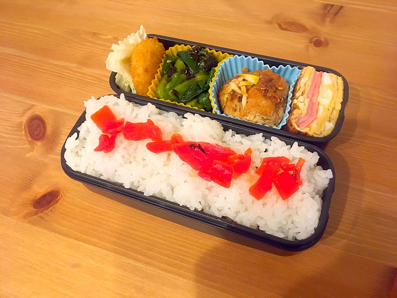 隠しカレー三層弁当