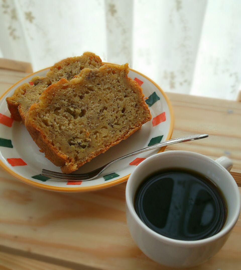 Homemade Banana bread and Coffee ☕ 手作りバナナケーキ とコーヒーで 三時のおやつ #おうちカフェ