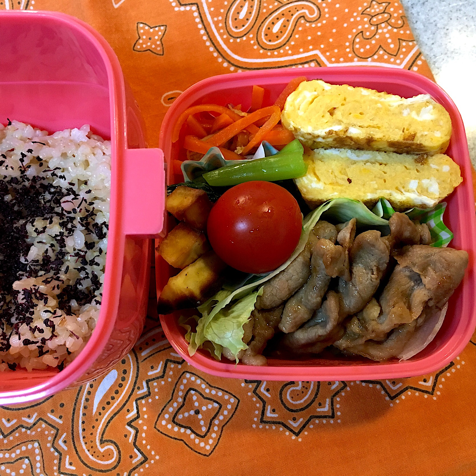 今日のお弁当 焼肉 だし巻き卵 人参しりしり さつまいもスティック 小松菜 トマト Bento世界グランプリ17 ヤマサ醤油株式会社