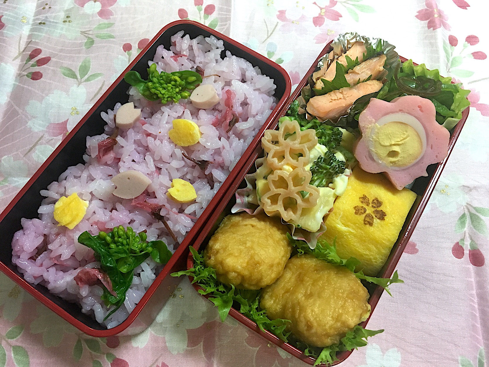 4月6日 名残の桜?弁当