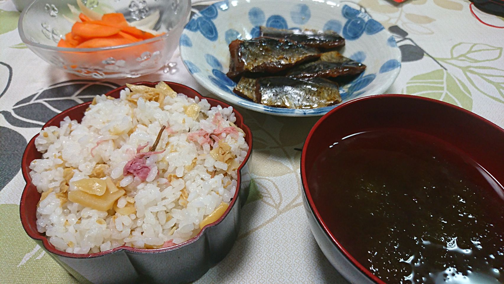 桜と竹の子のご飯、ニシンの佃煮