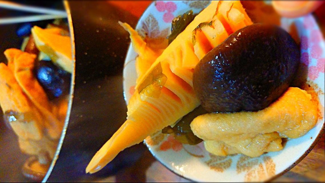 タケノコと椎茸と油揚げの煮物