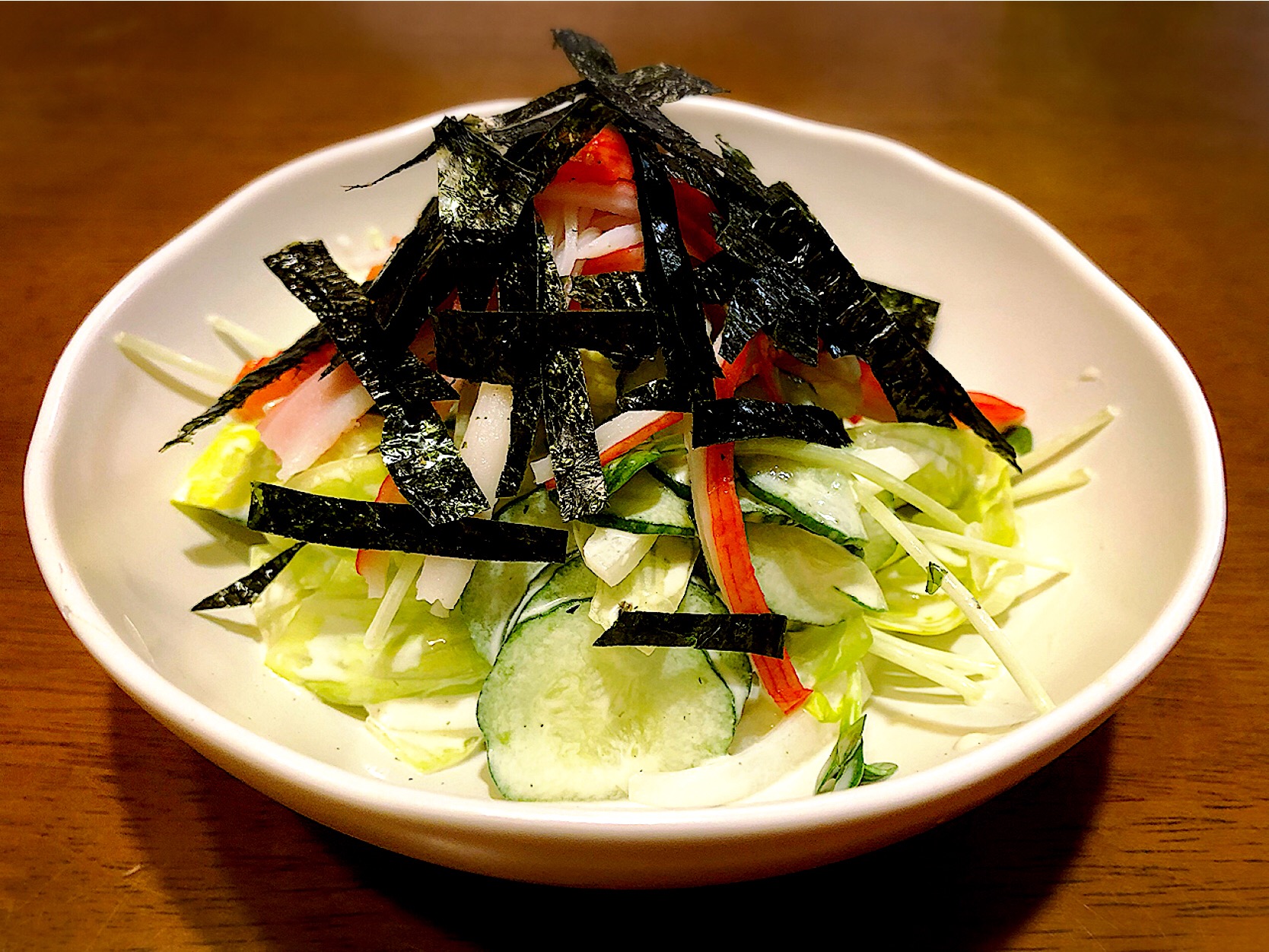 ヨシヨシさんの料理 カニカマ和風サラダ