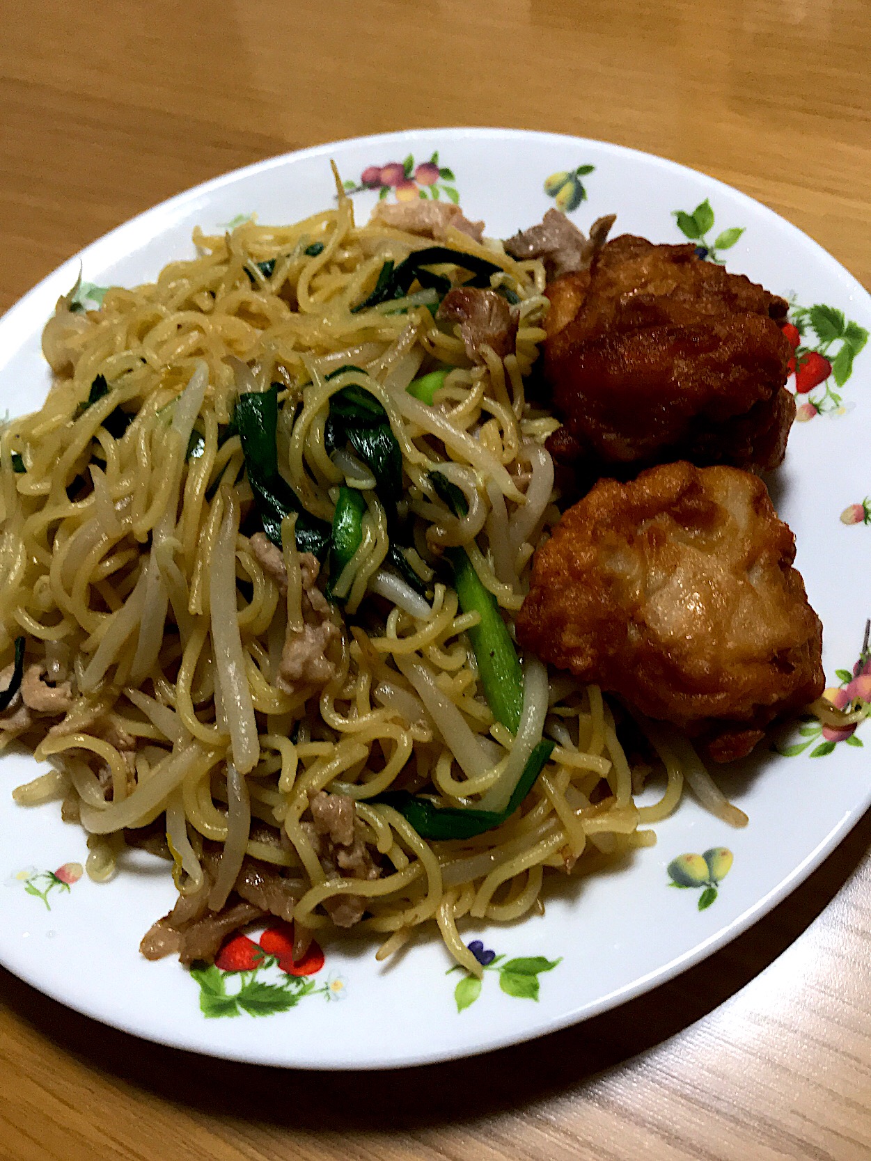 上海風焼きそば&からあげ