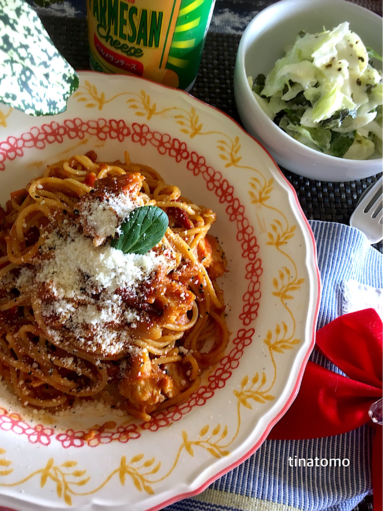 昨日のトマトホール缶でカレーリメイク バターチキンプラスしてコクのあるパスタにしました??