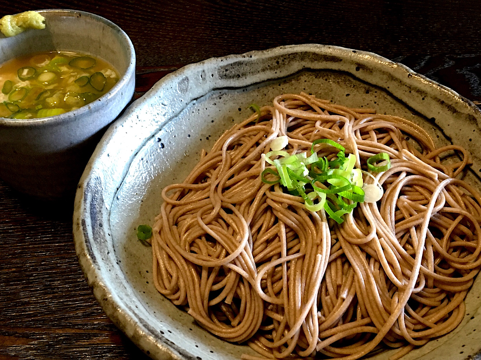 久々の 熱盛り蕎麦
#冷たい物に飽きて
#麺好き男のランチ