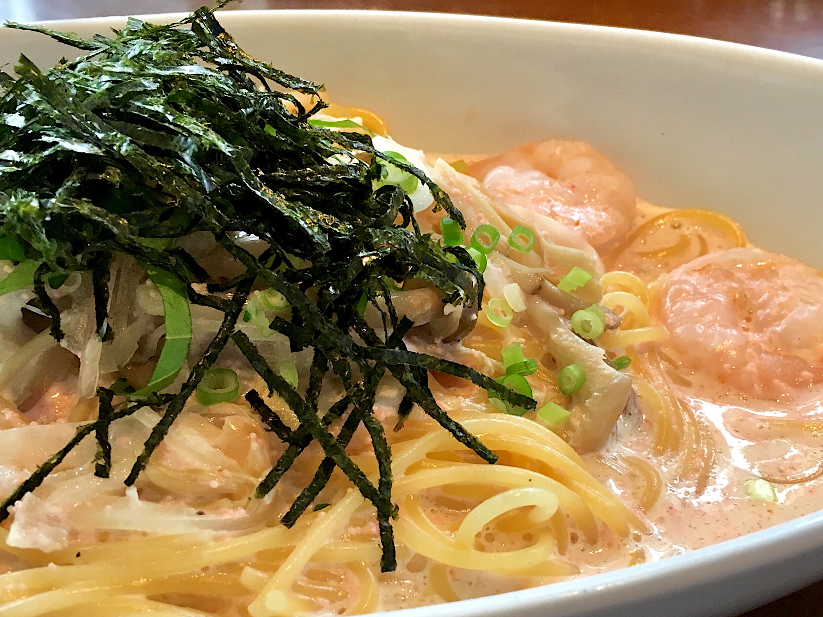 昼パスタ?                                                            芝海老と明太子のスパゲティ                                        クリームソース