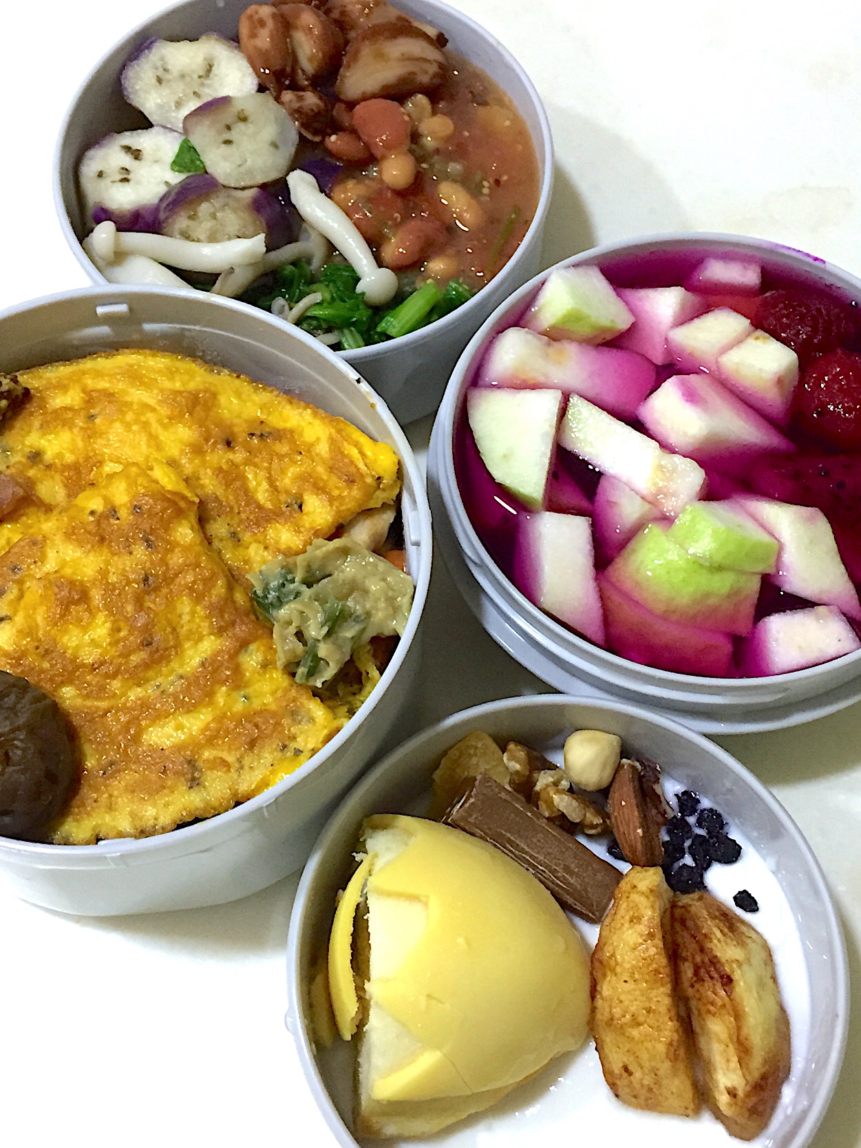 #lunchbox  #autumn  #fruitsalad  #omlette  #beans  #egg  #eggplant  #yougurt  #desert