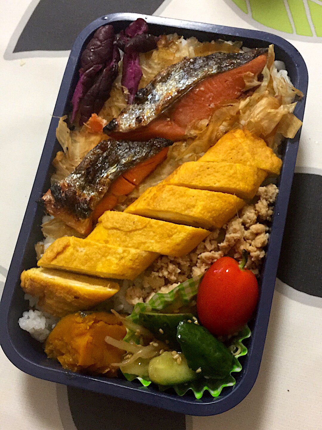 兄弁当 シャケ弁 Bento世界グランプリ18 ヤマサ醤油株式会社