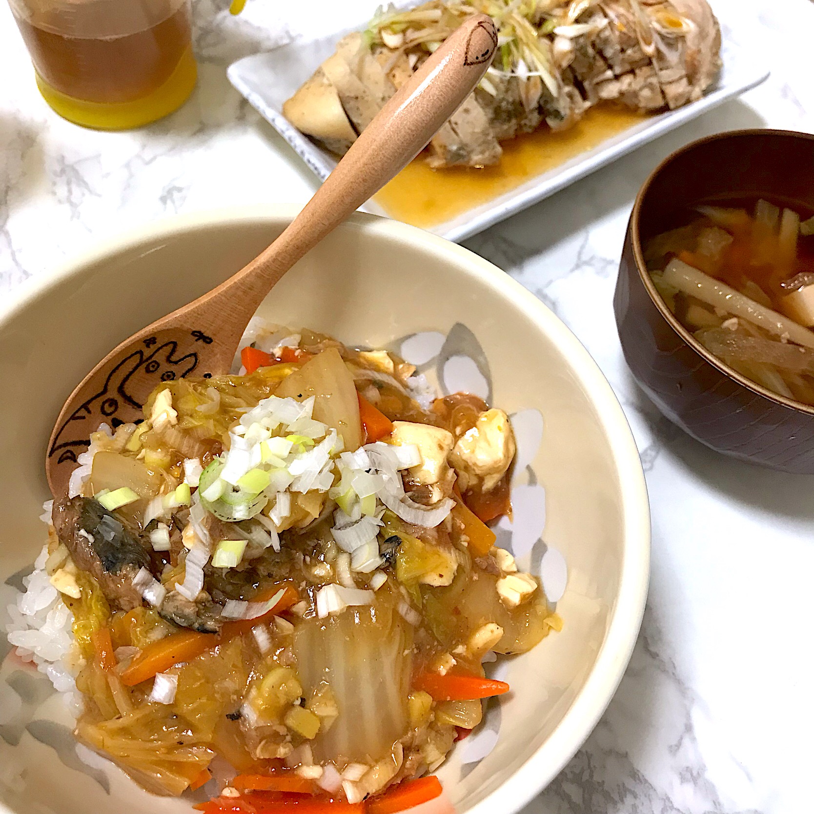 麻婆鯖缶&鶏ハム＆味噌汁