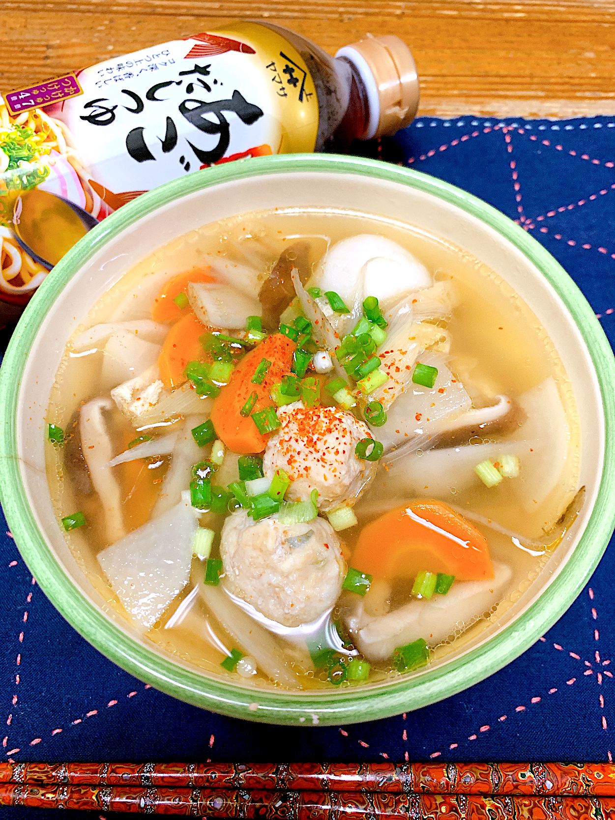 からあげビールさんの料理 冷蔵庫のお野菜集合♪焼きあごだしつゆでウマッ!具沢山おつまみ鶏団子汁