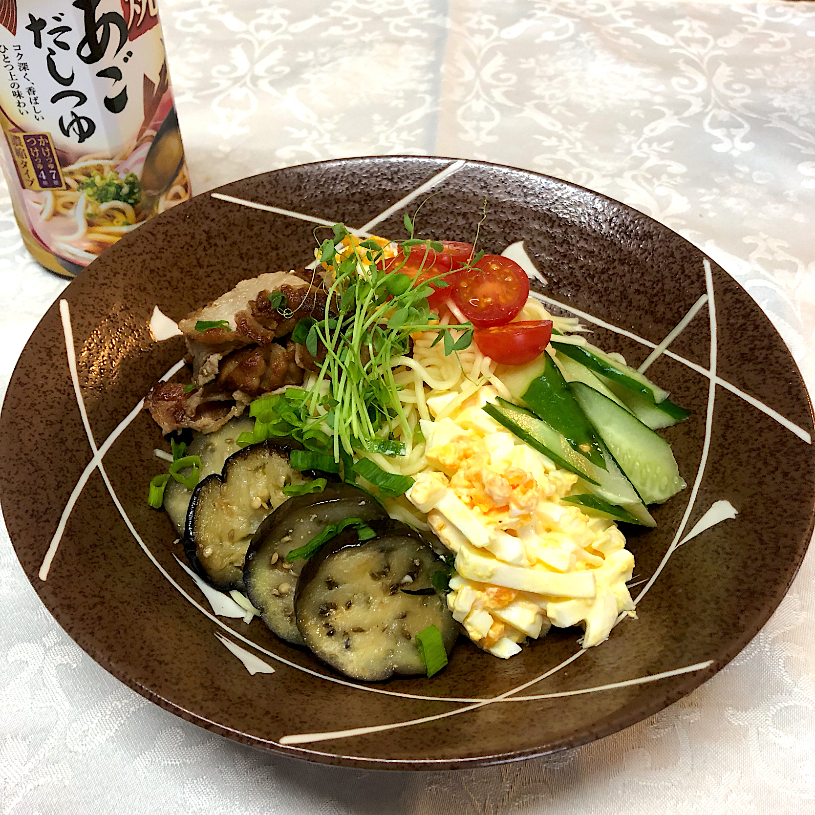 冷やし中華＊焼きあごだしつゆ?