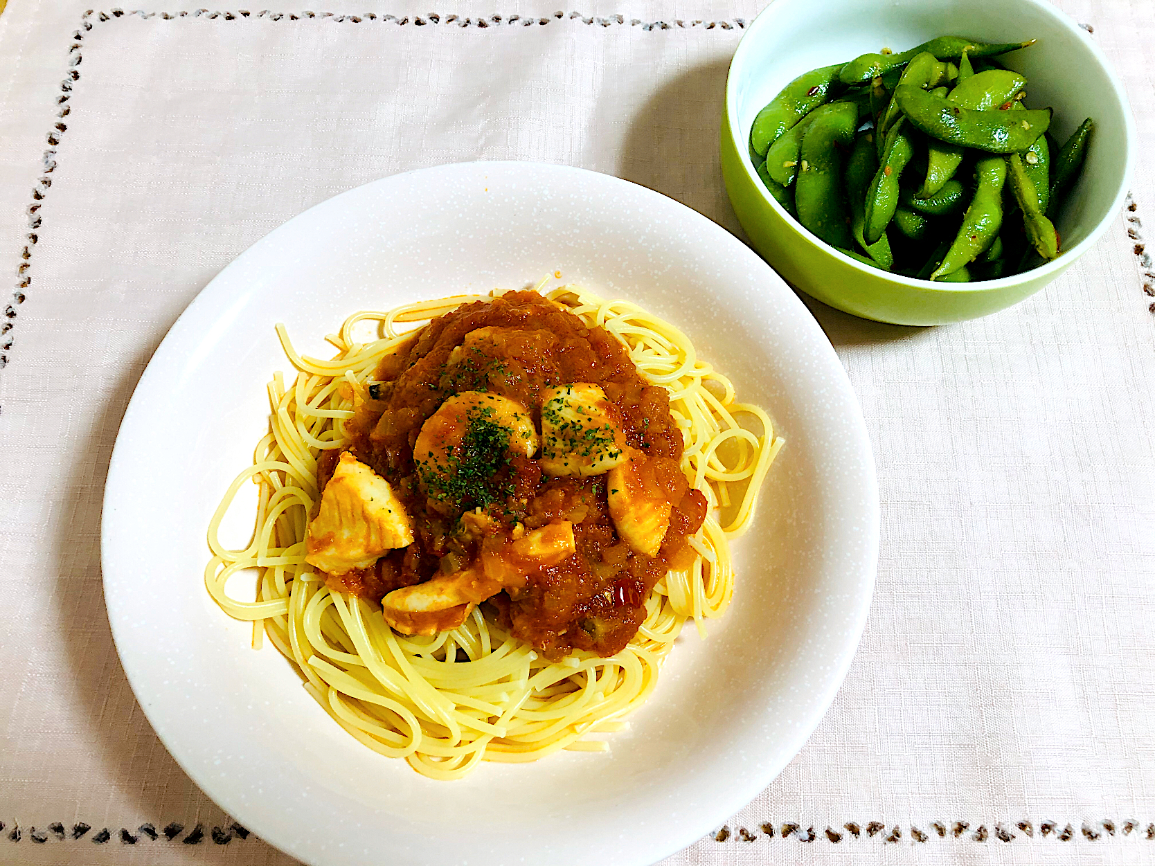 魚介トマトパスタ