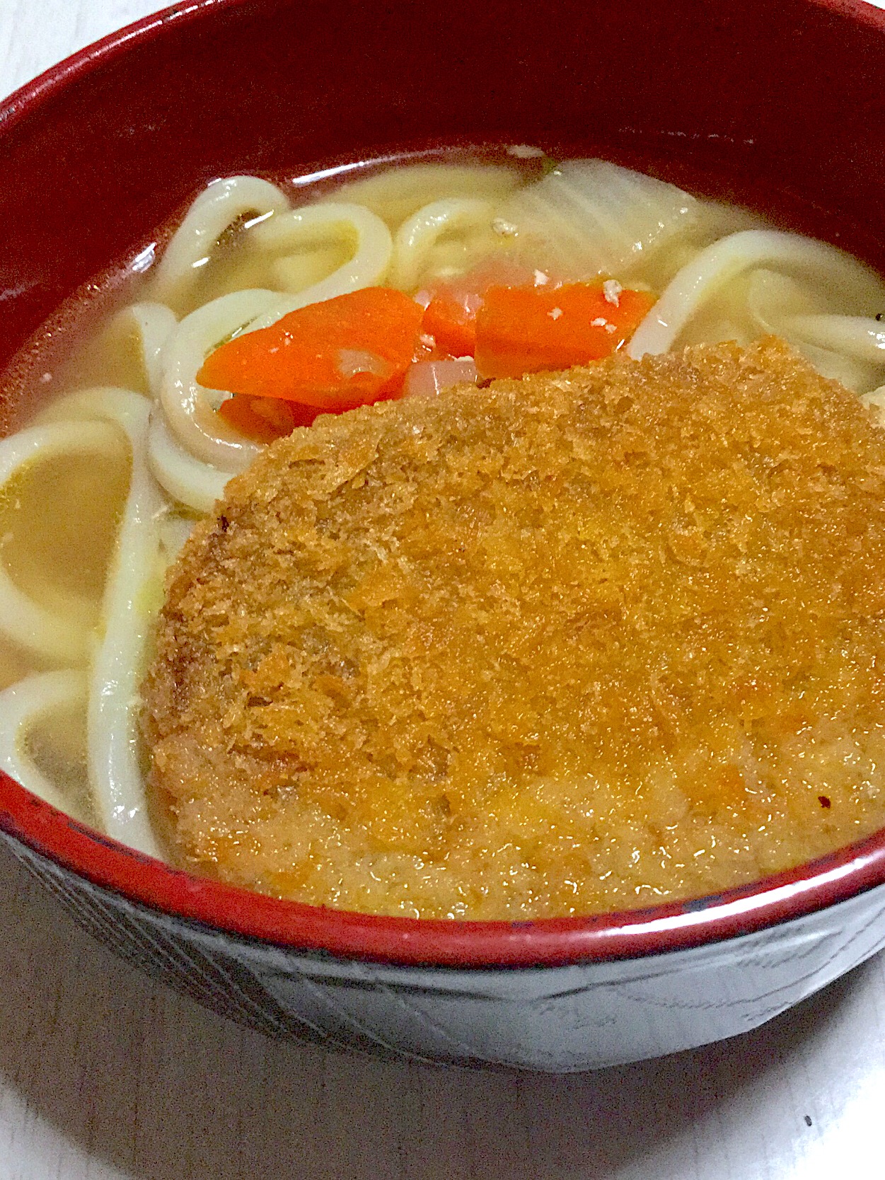 お鍋のスープで野菜コロッケうどん