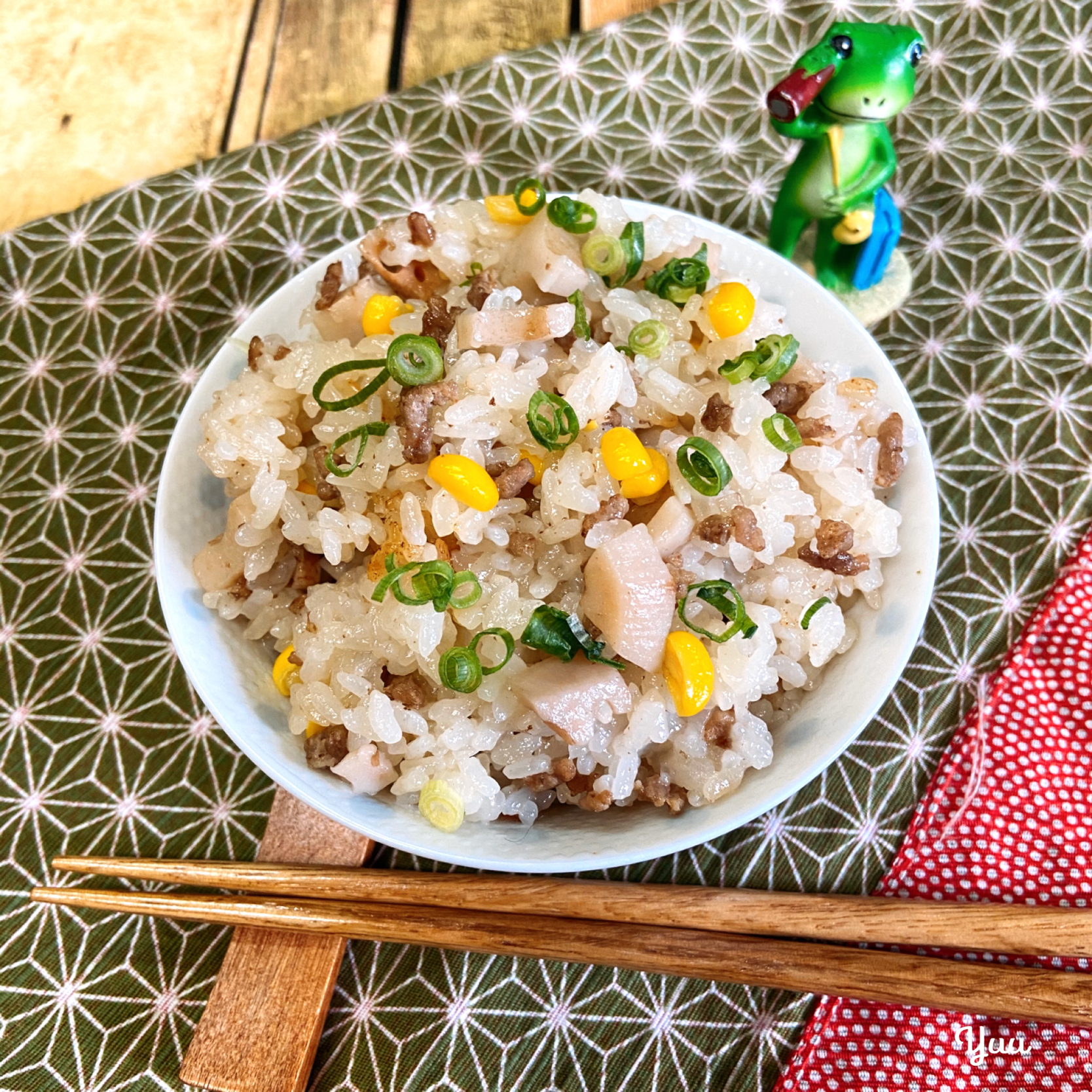 角切りレンコンとひき肉のバターしょうゆde炊き込みご飯#これうまつゆ