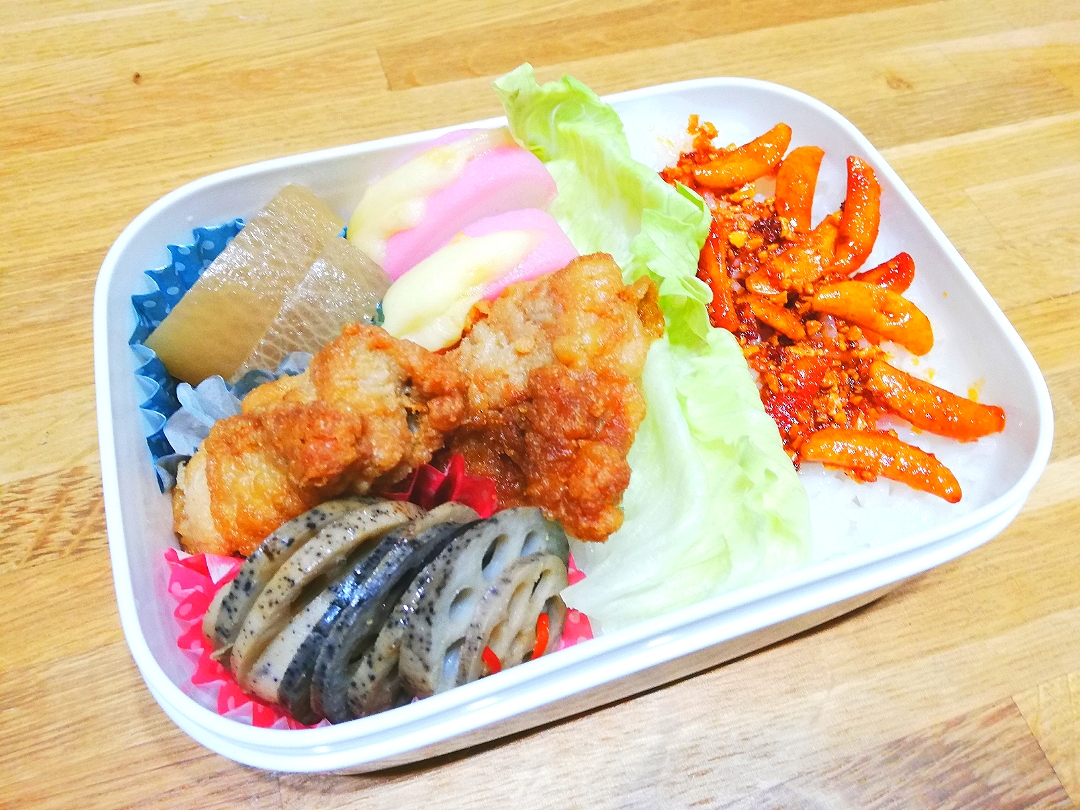 旦那弁当〜食べるラー油柿ピー漬け