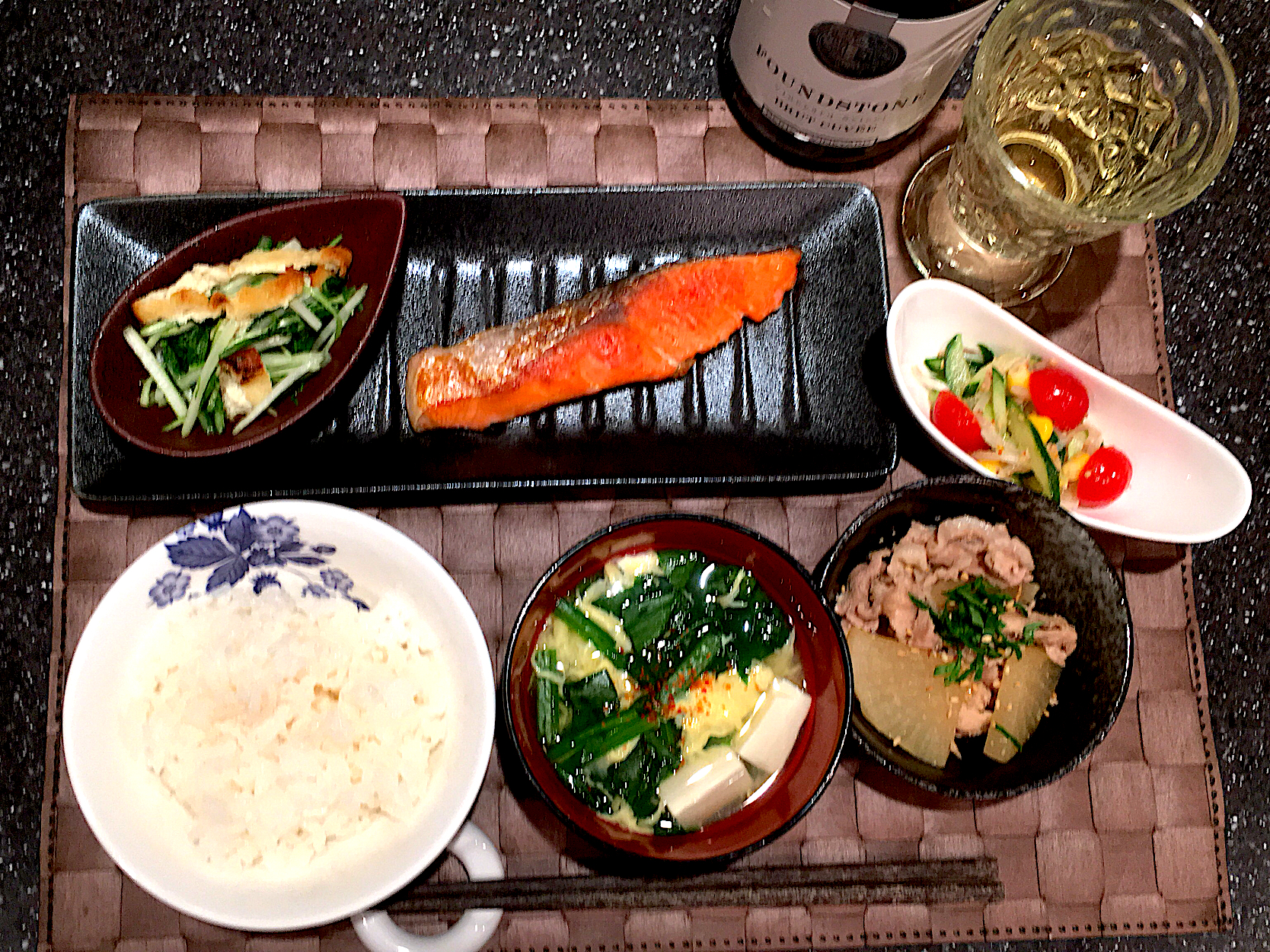 初めての晩ご飯、全メニュー載せ😅