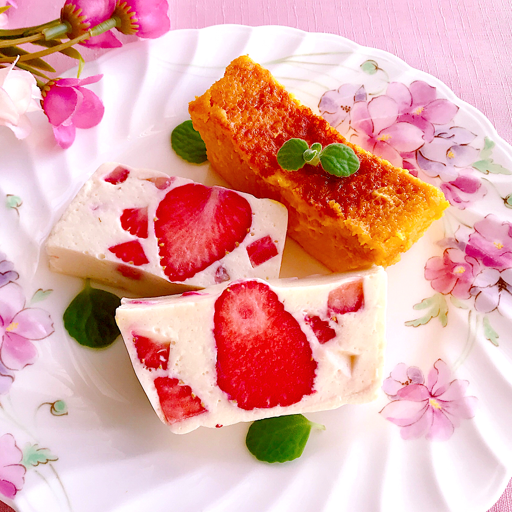 《🍓苺のミルクチーズケーキ&🎃かぼちゃの焼きプリン》
