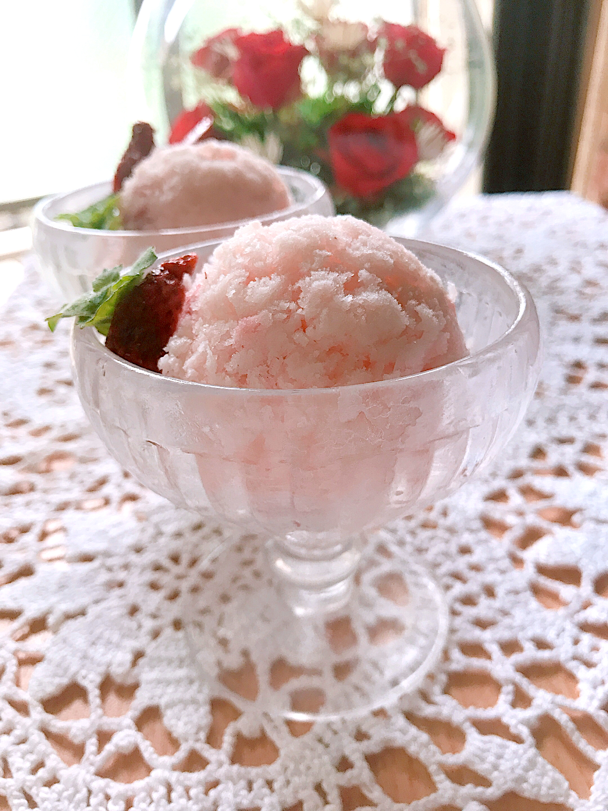 マダム とんちんの料理 ~富士子さんのセミドライ苺🍓リメークで甘酒シャーベット🍨
    【セミドライ苺のレシピ付き🍓】