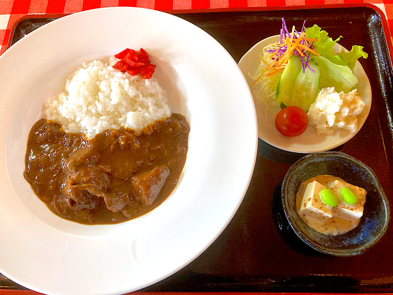 本日の賄い(6/5 一度やってみたかった、ハヤシライスとカレーミックス😁👍)