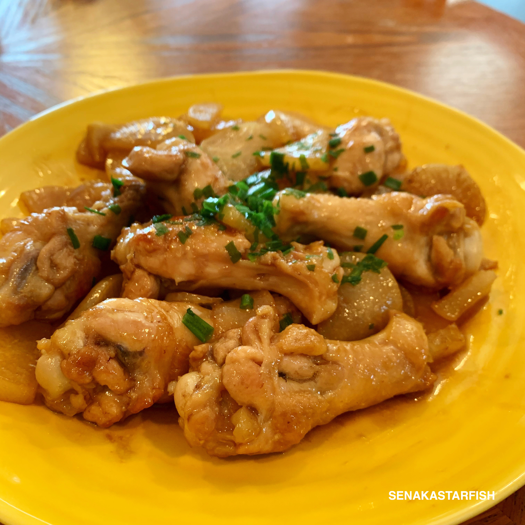 大根の煮物から 中華風鳥手羽大根