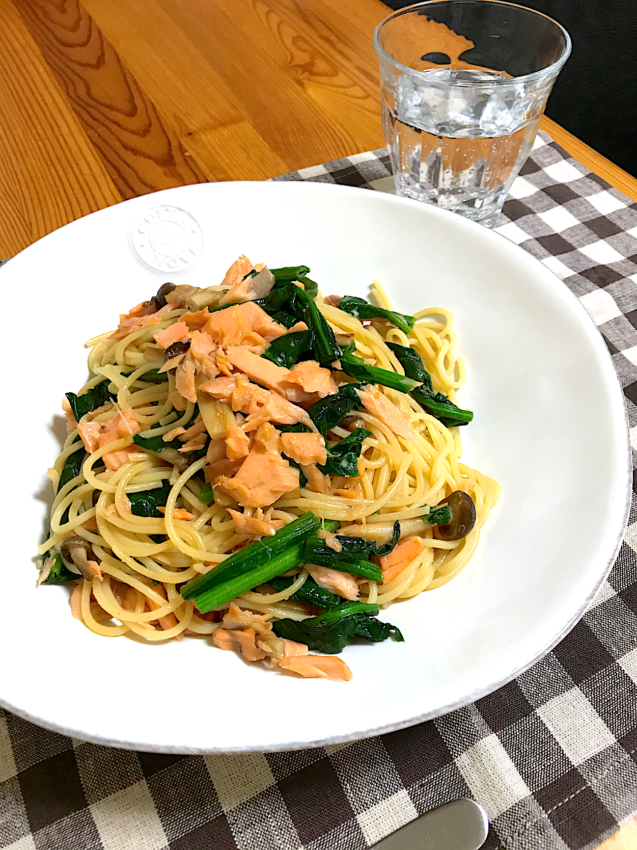 焼きハラスのバターじょうゆパスタ