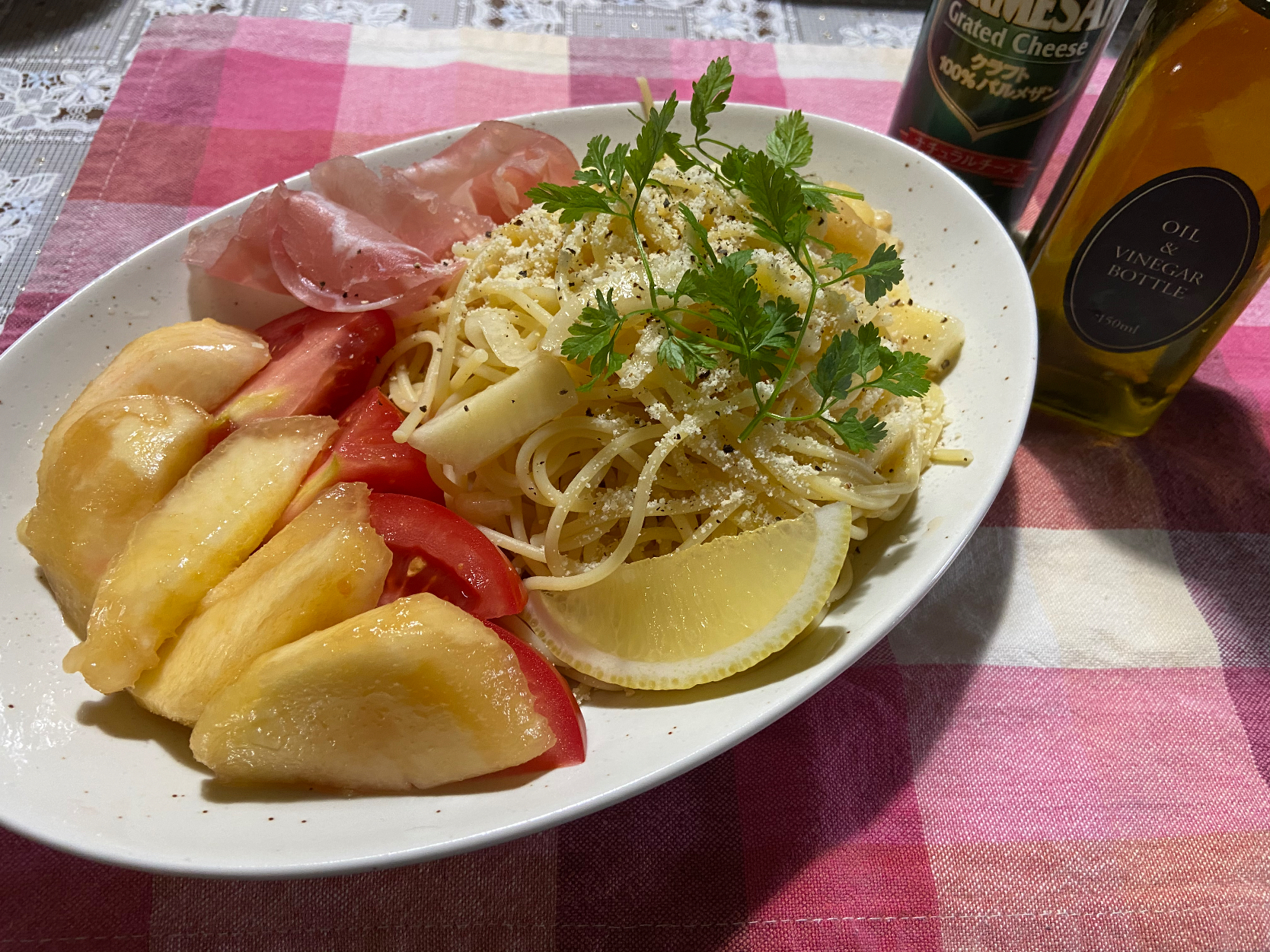 冷製桃パスタ