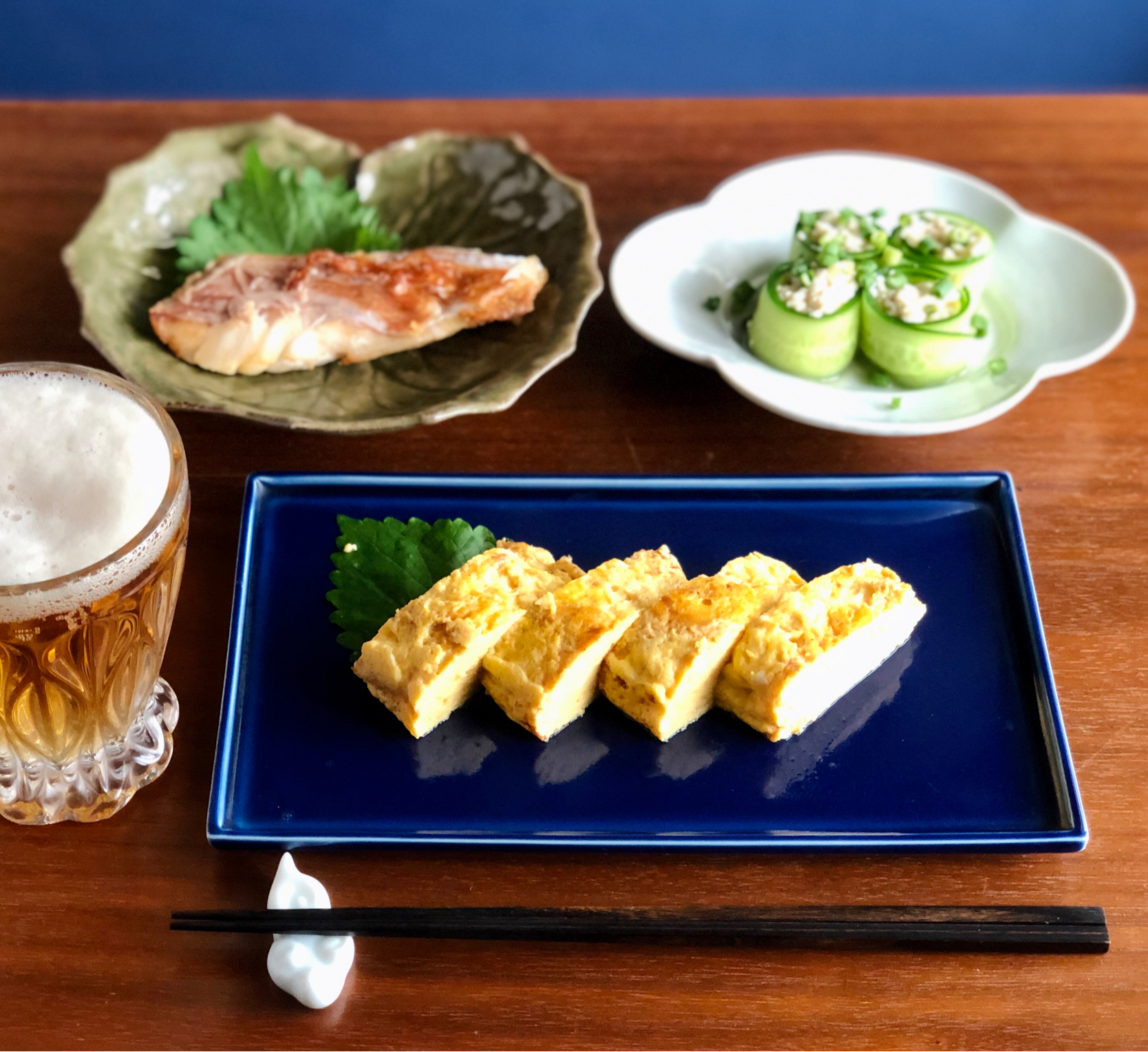 だし巻き卵、赤魚の味噌漬け焼き、アンチョビの白和えでおうち居酒屋