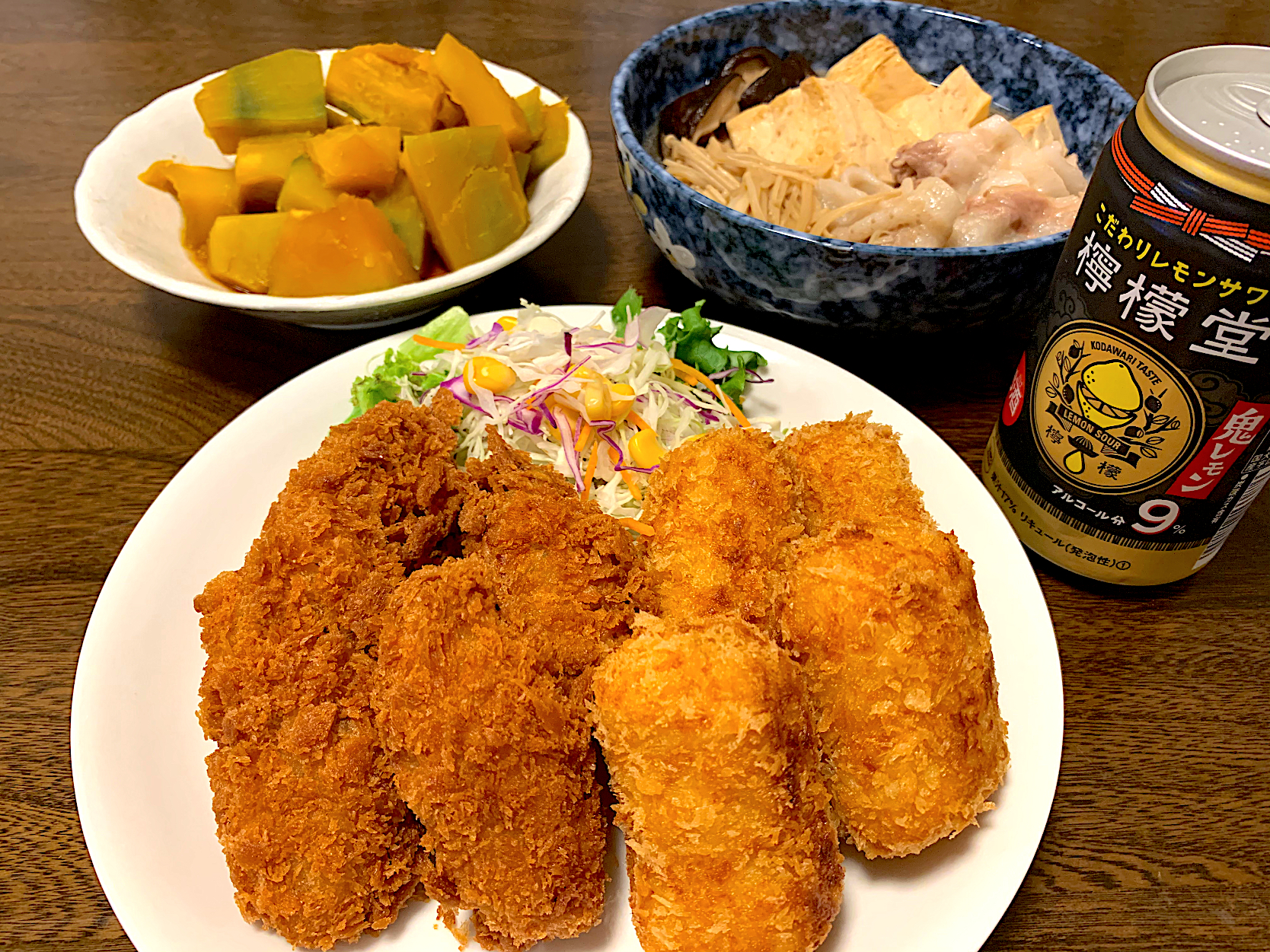 カキフライ、コロッケ、豚バラの肉豆腐、かぼちゃの煮物