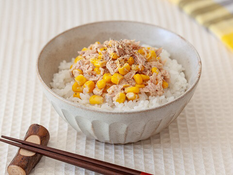 コクうまツナコーンマヨ丼