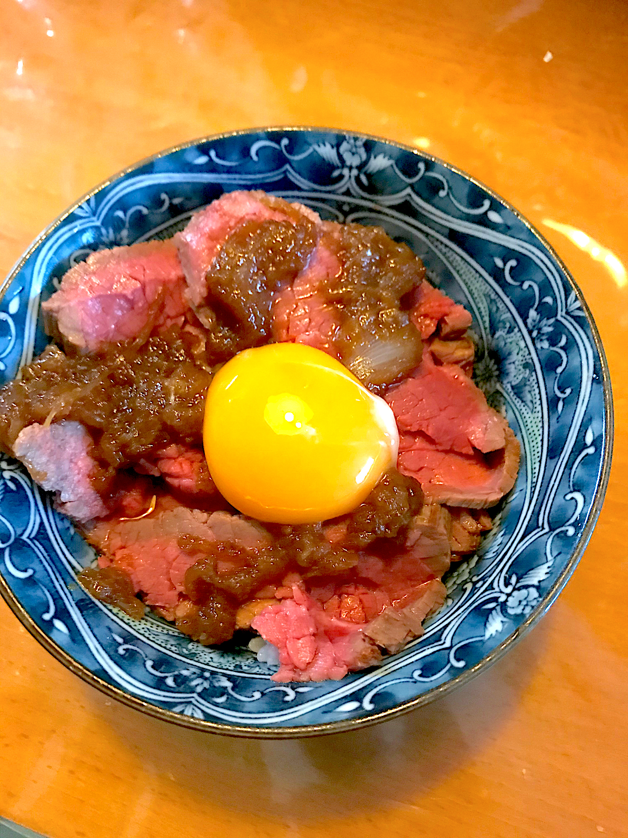 ローストビーフ丼