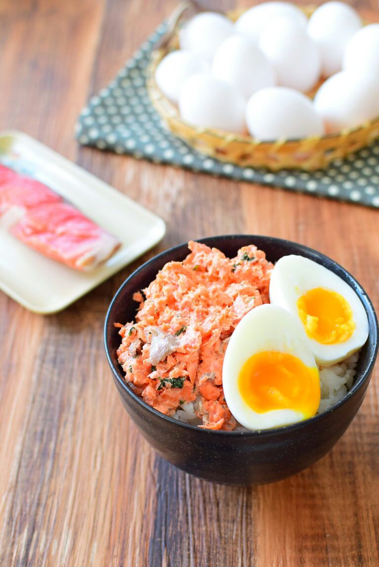 大葉入り鮭マヨ丼、とろとろ茹でたまごのせのレシピ