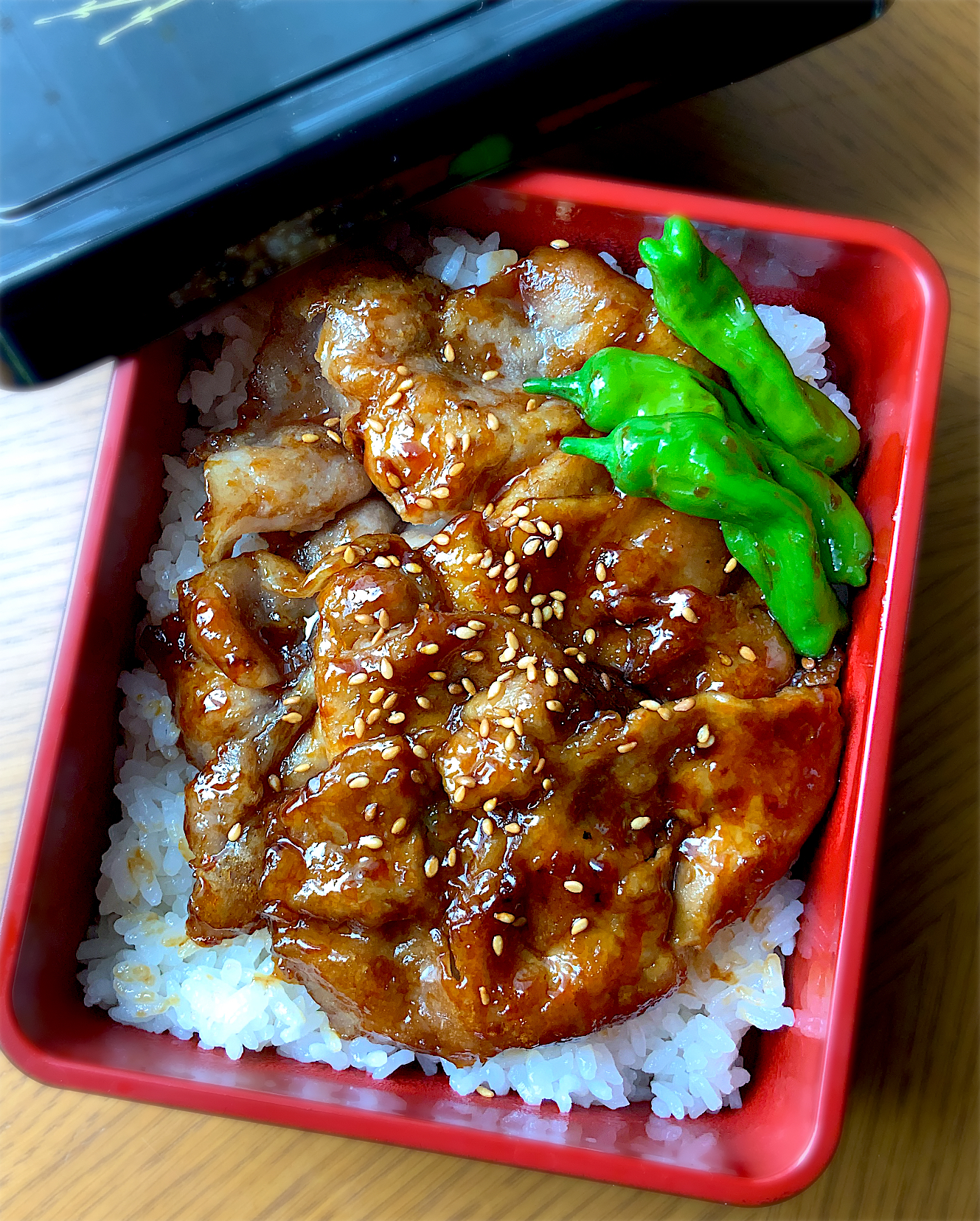 豚丼弁当