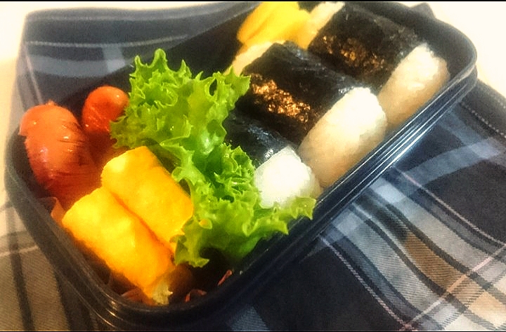 10/20 ☀️ おにぎり弁当🍱