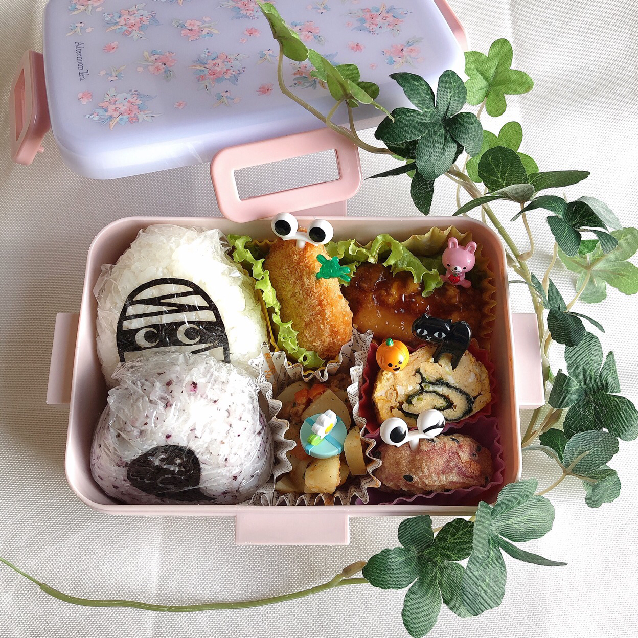 10/28❤︎娘のおにぎりお弁当🌱