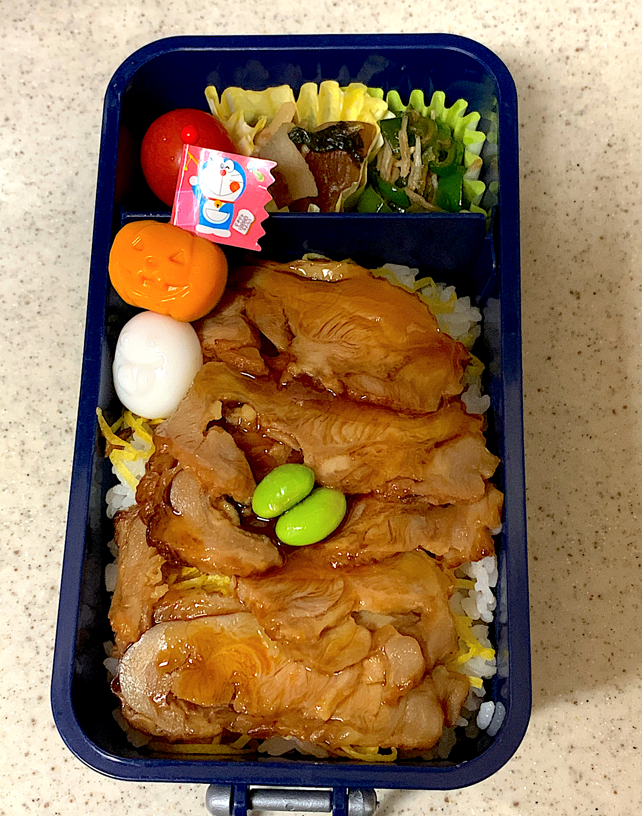 鶏の蒲焼き丼弁当