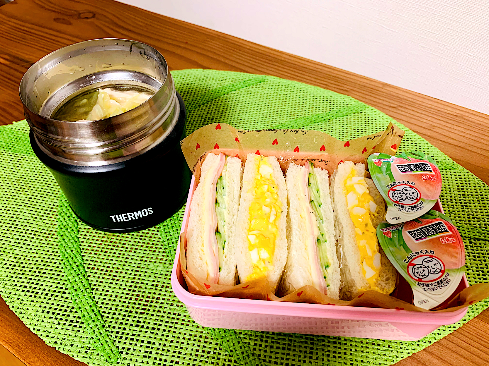 娘のお弁当🥪サンドウィッチ＆スープ