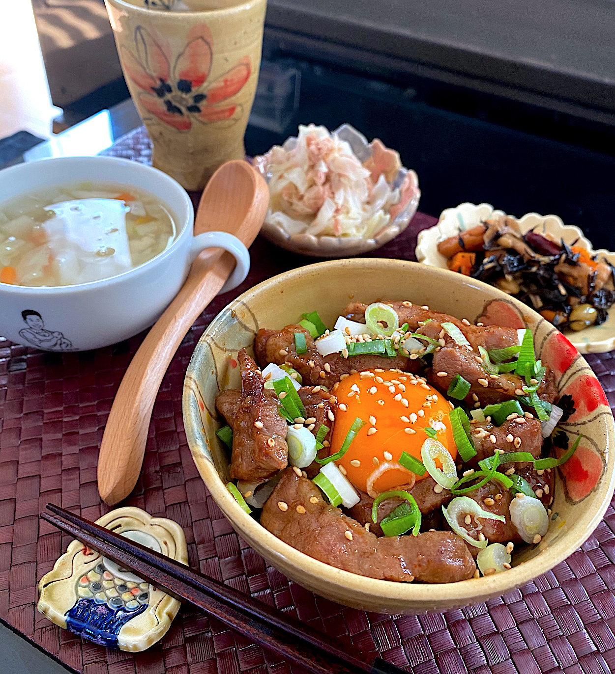 牛肉ネギ玉丼〜かつやの全力ご飯!風🍚〜