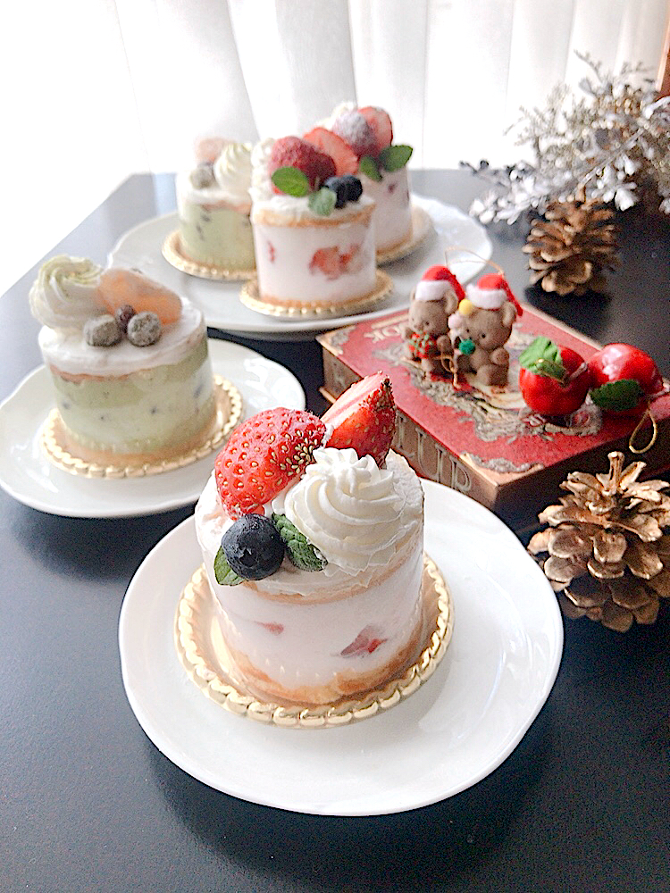 とんちんの料理 ♫フレッシュ苺🍓とヨーグルトの小さなムースケーキ&抹茶ムースの和風ケーキ🍰     #小さなケーキシリーズ