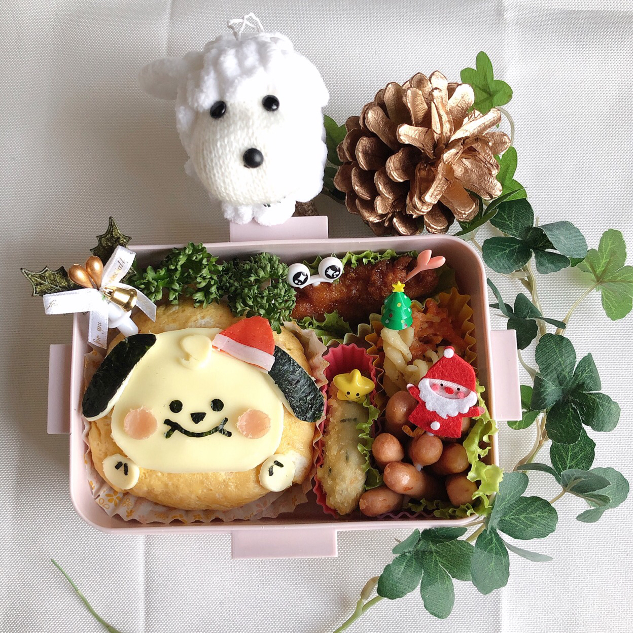 12/22🎄娘のお弁当🎄
サンタBABY CHIMMYオムライス