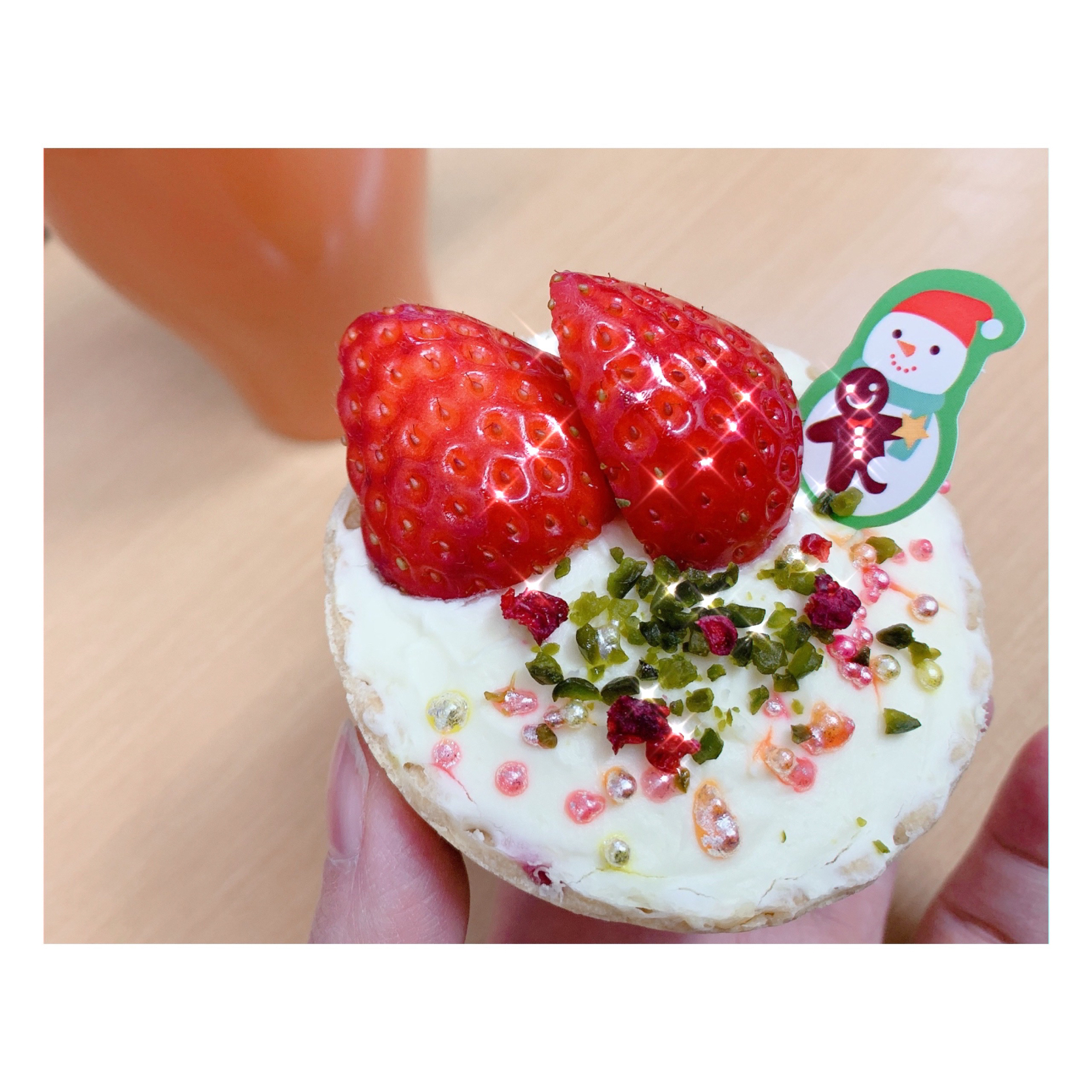 イチゴのミニチーズタルト🍓