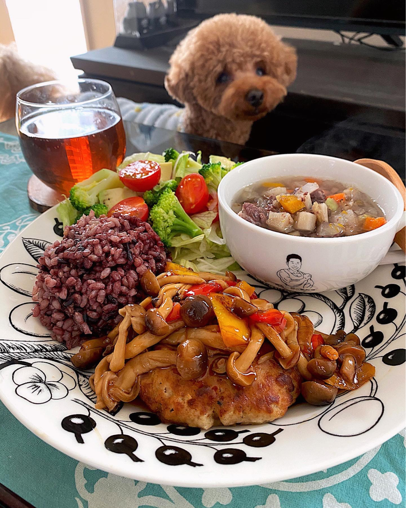 鶏肉と豆腐のハンバーグ👌しめじパプリカ黒酢餡掛け👌