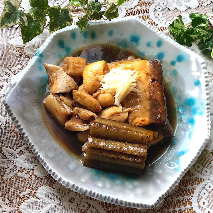 🐟地味だけど滋味あふれる鰤のアラと牛蒡の炊いたん🍚🥢