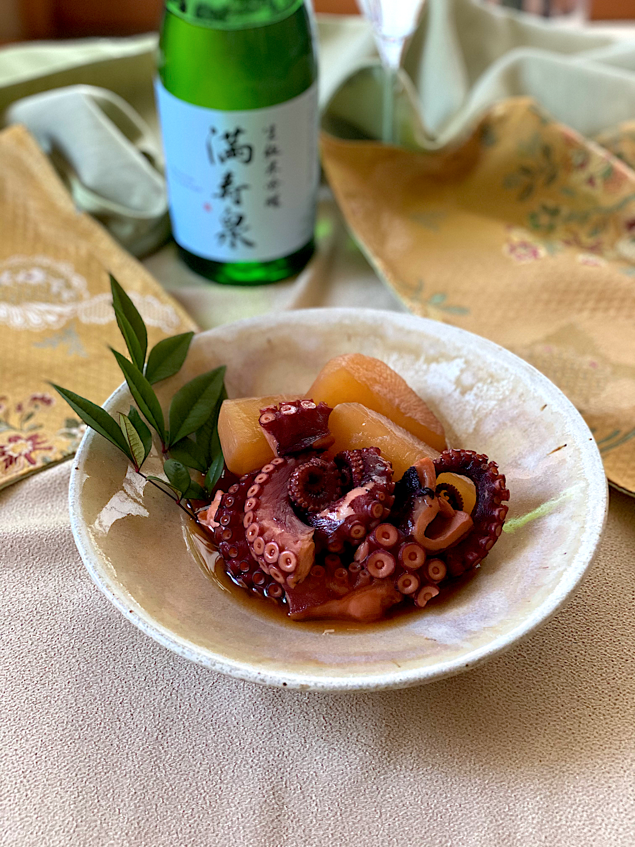 🌸春を迎える 🍶#日本酒で乾杯 ③ 🥢蛸と大根のうま煮