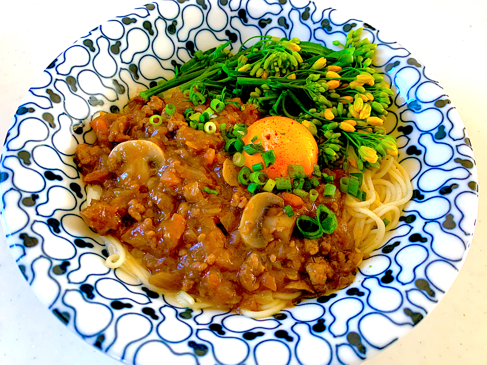 糖質ゼロ麺でカレーまぜそば風🍜